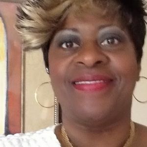 Meet your Posher, Loretta